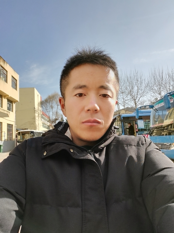 孤独的云的第二张照片--麟游中老年相亲网